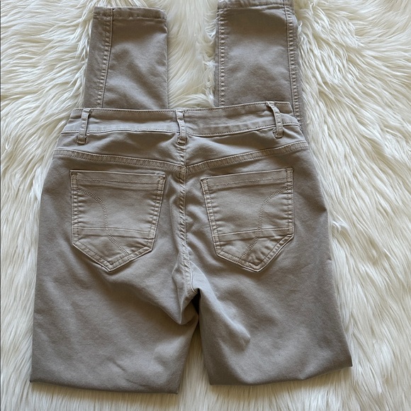 Venus Tan Multi Reversible Jeans - Picture 7 of 8